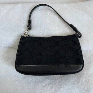 Black Vintage Y2K Coach Handbag - Model 6094